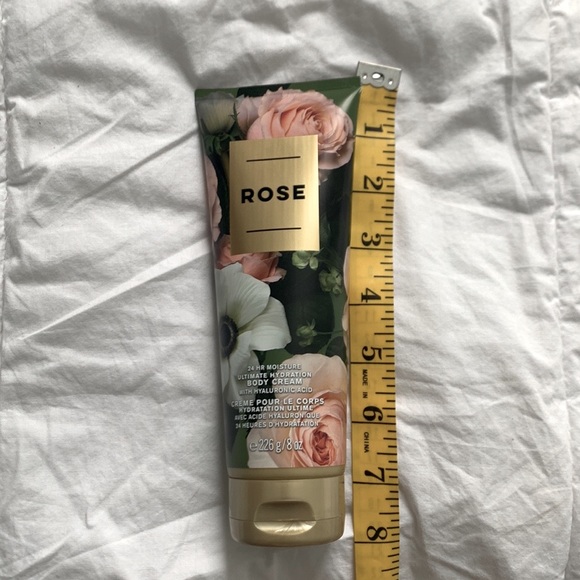 NWOT ROSE large moisturizing body cream - Picture 7 of 7